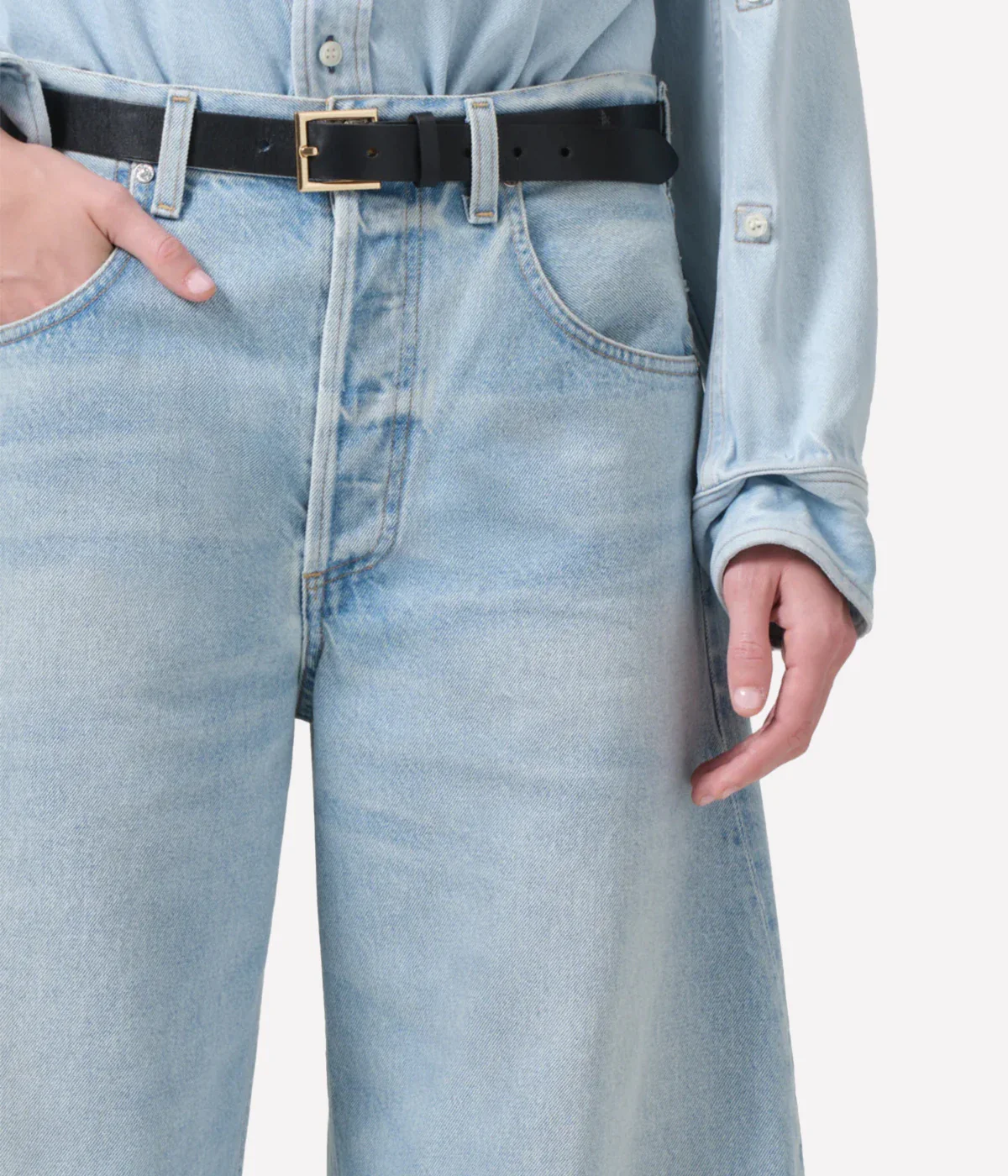Horseshoe Jean in Gemini - Image 4