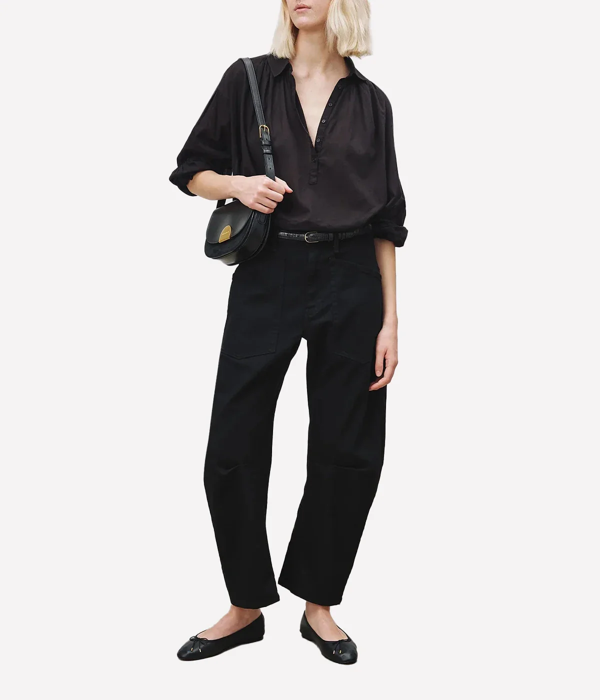 Shon Jean in Black - Image 6